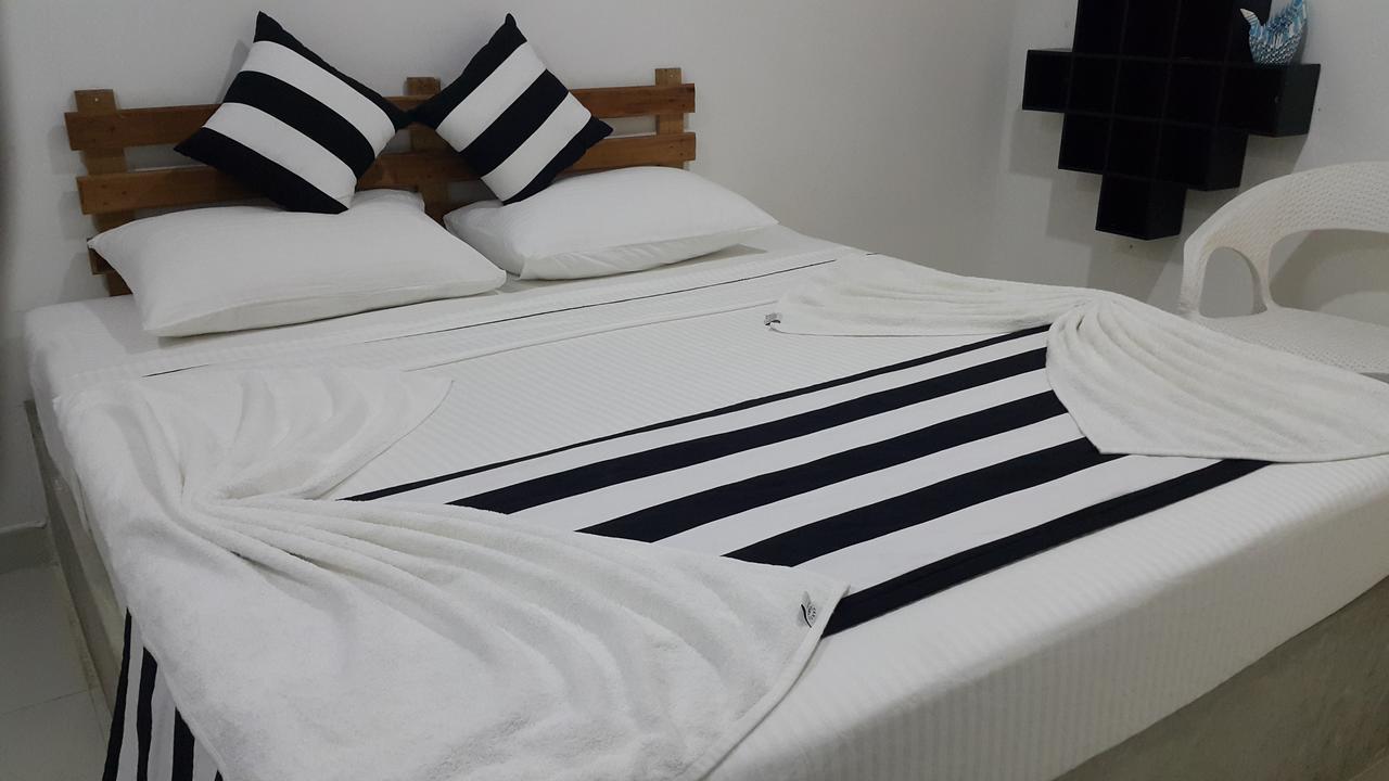 City Capital Hostel Анурадхапура Экстерьер фото
